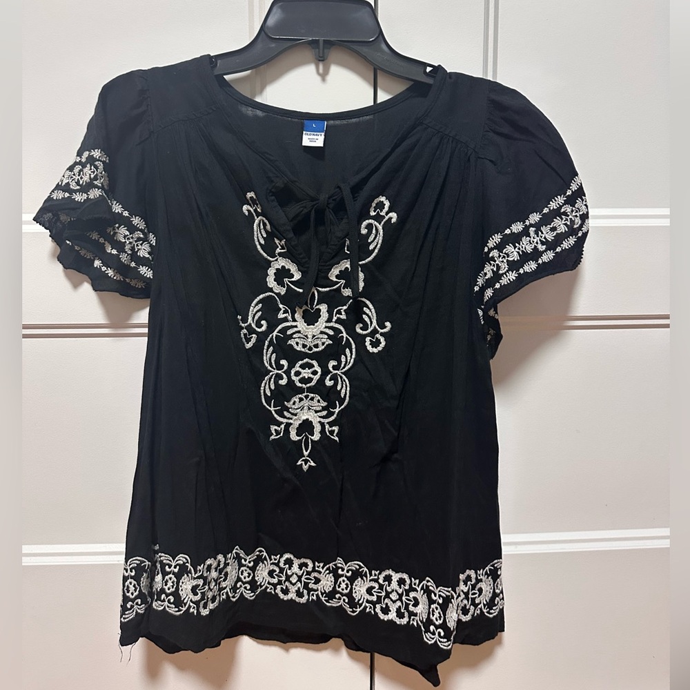 Old Navy Black Peasant Blouse with White Embroidery
